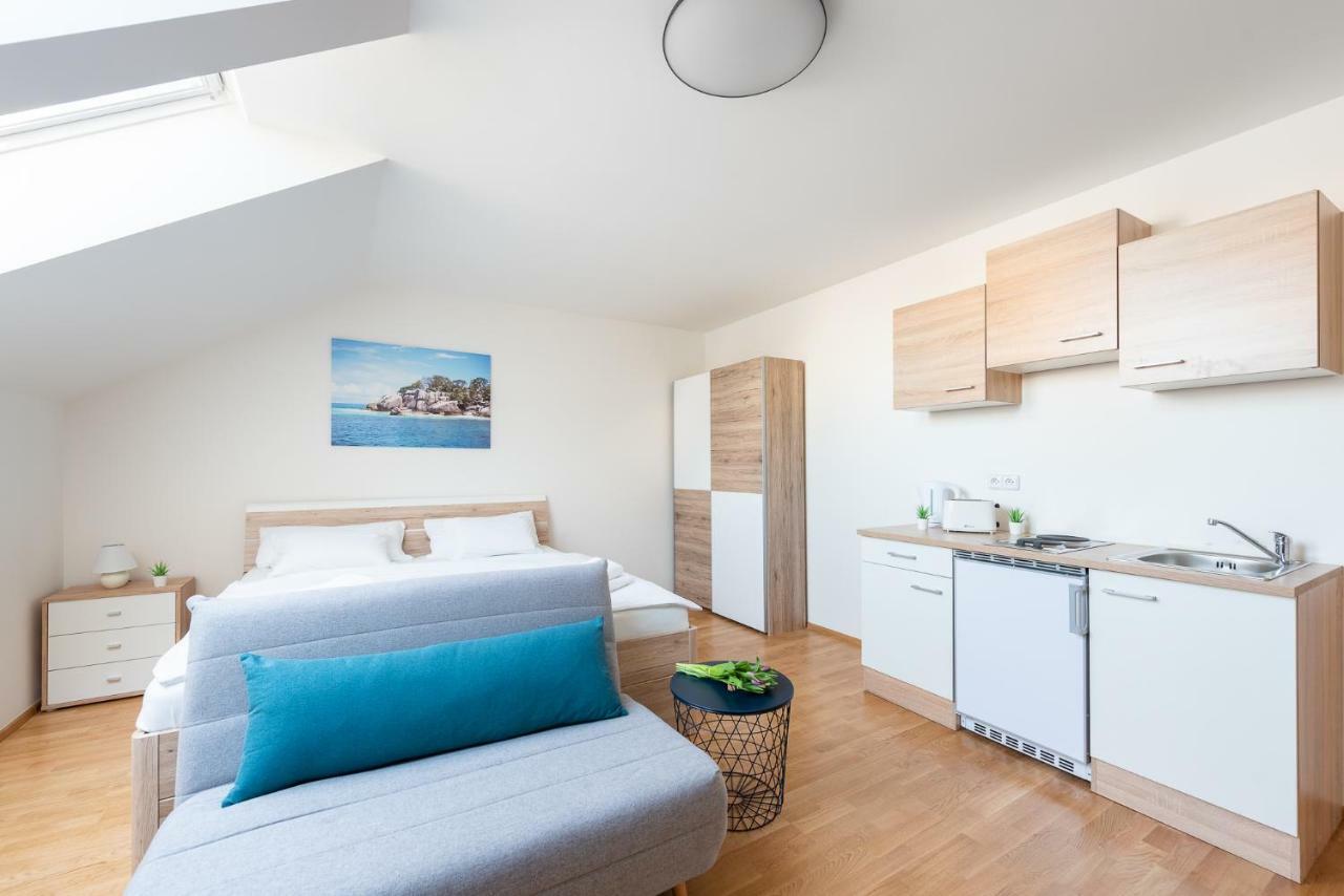 Ferdinand Apartment Прага Экстерьер фото