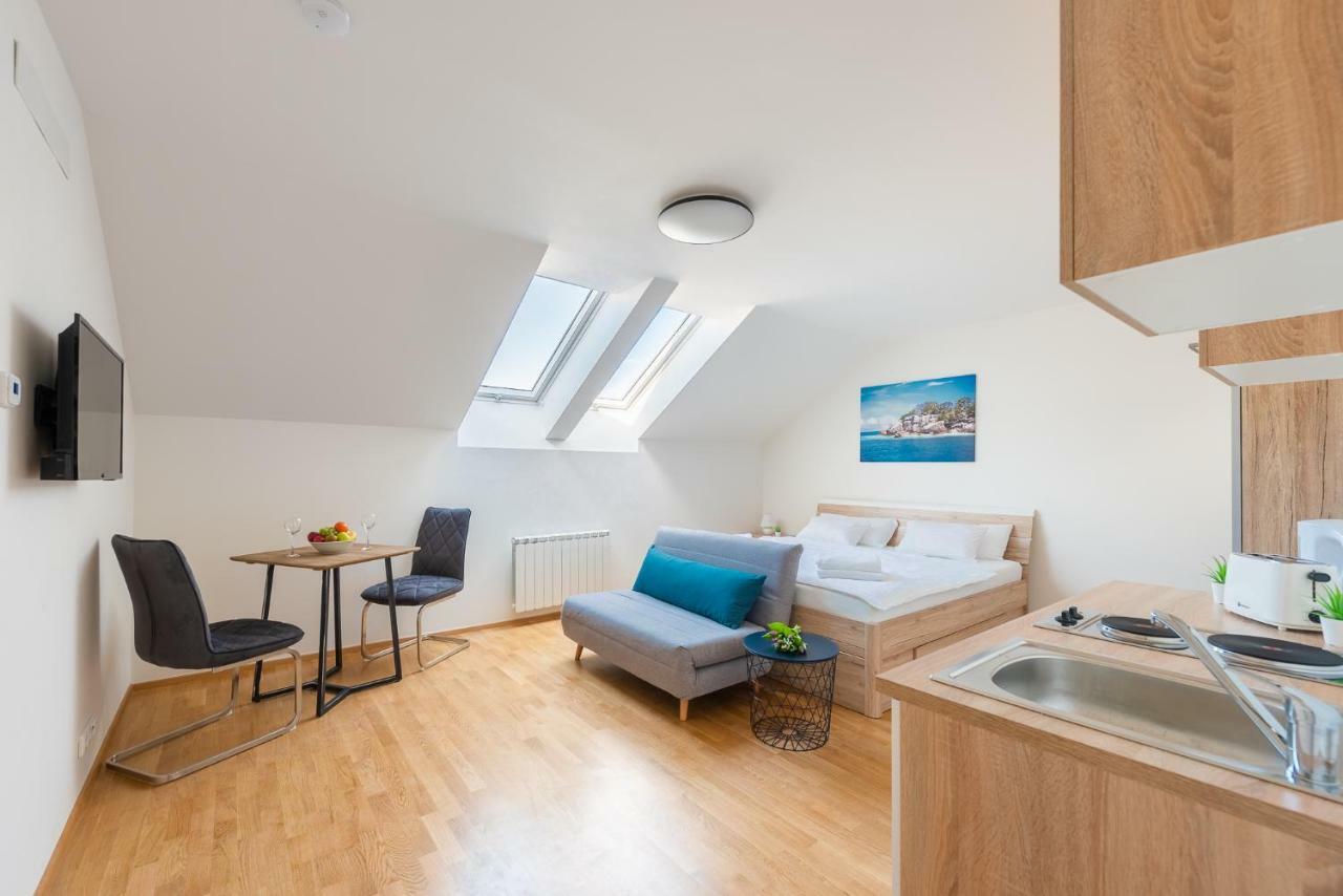 Ferdinand Apartment Прага Экстерьер фото